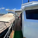 B&B Boat & Breakfast Alicudi *