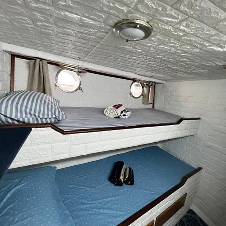 Boat & Breakfast Alicudi Отель типа 