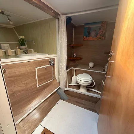 Boat & Breakfast Alicudi Отель типа 