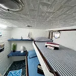 Bed & Breakfast Boat & Breakfast Alicudi *