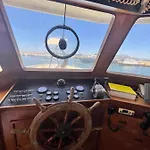 Boat & Breakfast Alicudi Bed & Breakfast *