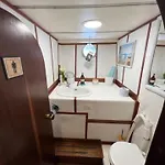 Boat & Breakfast Alicudi Bed & Breakfast
