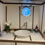Bed & Breakfast Boat & Breakfast Alicudi *